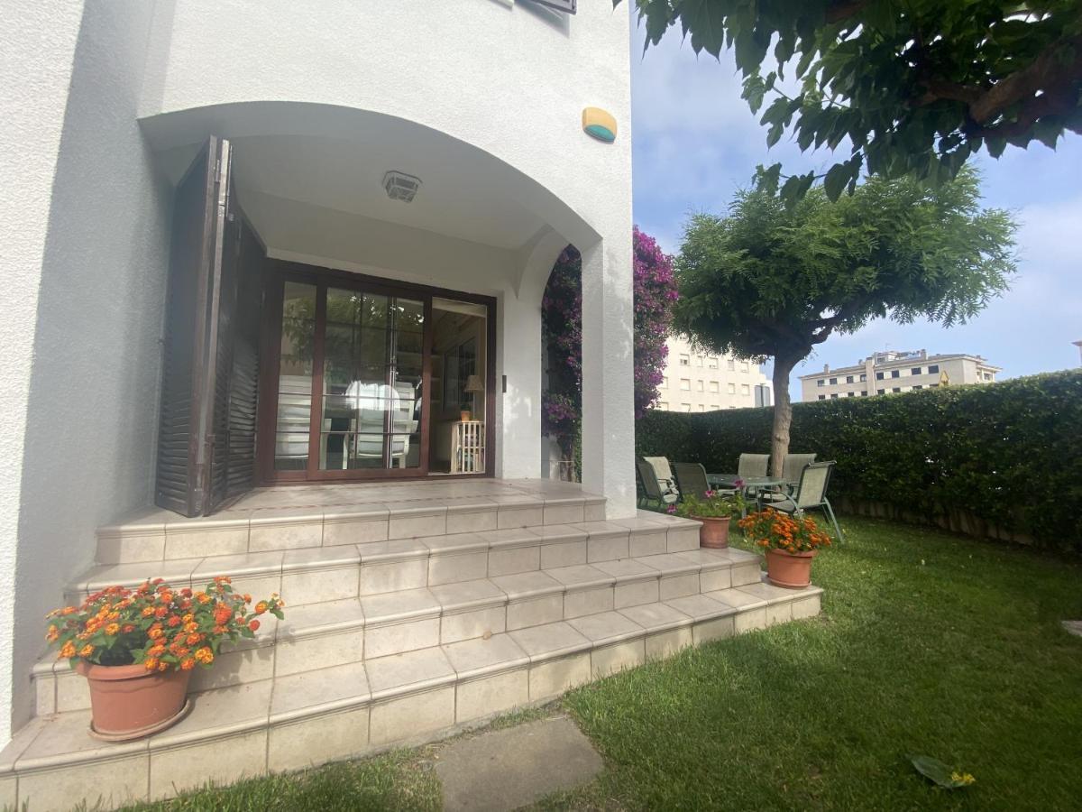 R17 Casa MERCÉ RODOREDA Calafell Extérieur photo