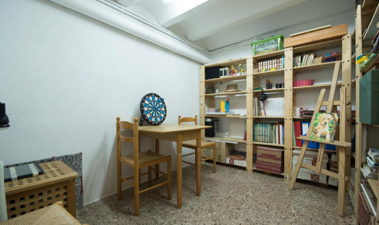 R17 Casa MERCÉ RODOREDA Calafell Extérieur photo
